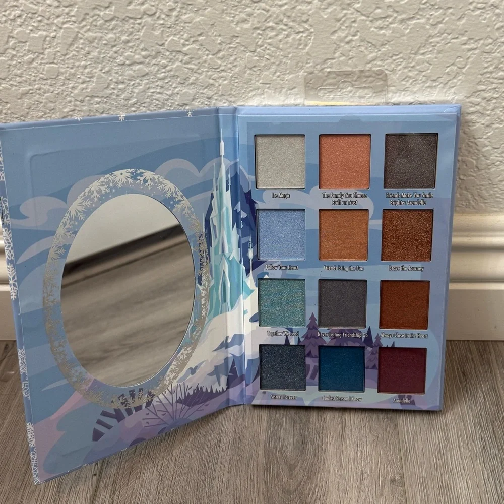 Disney Frozen Eyeshadow Palette, Disney’s Frozen Elsa Palette, Disney Palette
